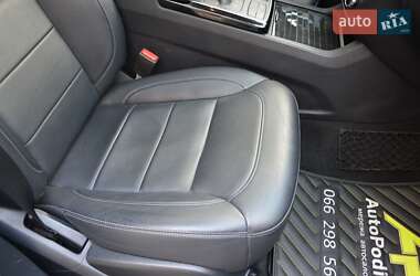 Внедорожник / Кроссовер Mercedes-Benz GLE-Class 2016 в 