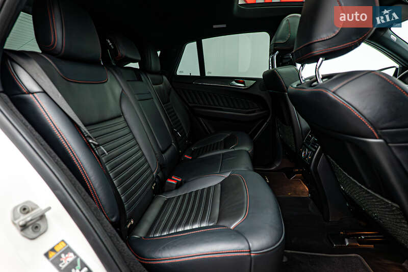 Внедорожник / Кроссовер Mercedes-Benz GLE-Class 2017 в Киеве