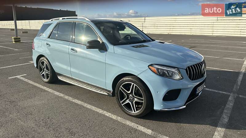 Внедорожник / Кроссовер Mercedes-Benz GLE-Class 2017 в Львове