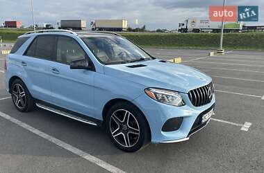 Внедорожник / Кроссовер Mercedes-Benz GLE-Class 2017 в 