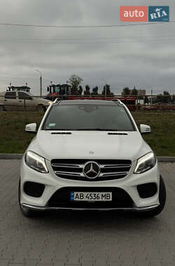 Внедорожник / Кроссовер Mercedes-Benz GLE-Class 2016 в 