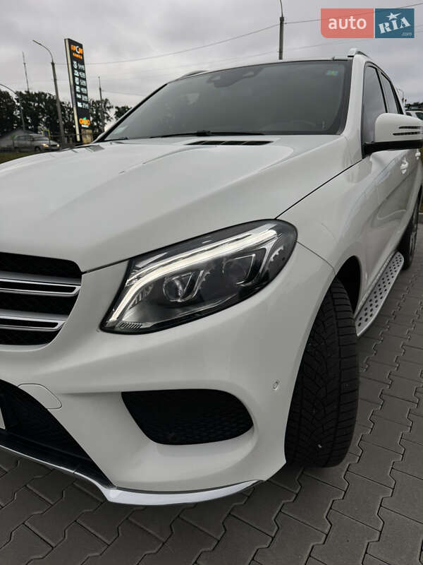 Внедорожник / Кроссовер Mercedes-Benz GLE-Class 2016 в Виннице