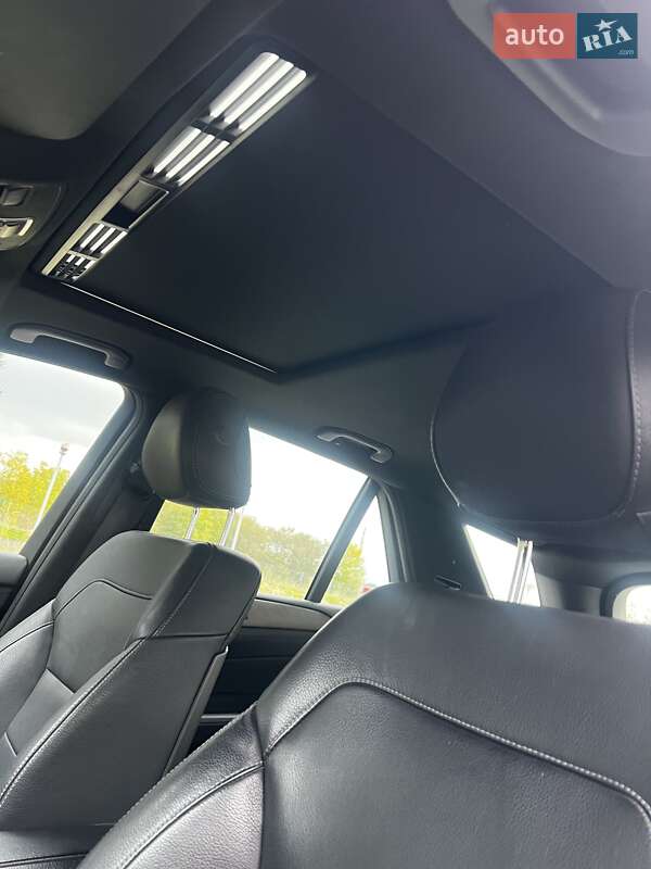 Внедорожник / Кроссовер Mercedes-Benz GLE-Class 2016 в Львове фото 7 Внедорожник / Кроссовер Mercedes-Benz GLE-Class 2016 в Львове