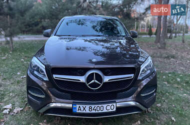 Внедорожник / Кроссовер Mercedes-Benz GLE-Class 2016 в 