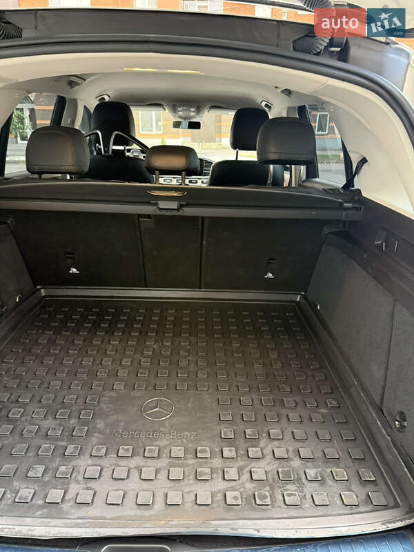 Позашляховик / Кросовер Mercedes-Benz GLE-Class 2019 в Полтаві фото 11 Позашляховик / Кросовер Mercedes-Benz GLE-Class 2019 в Полтаві