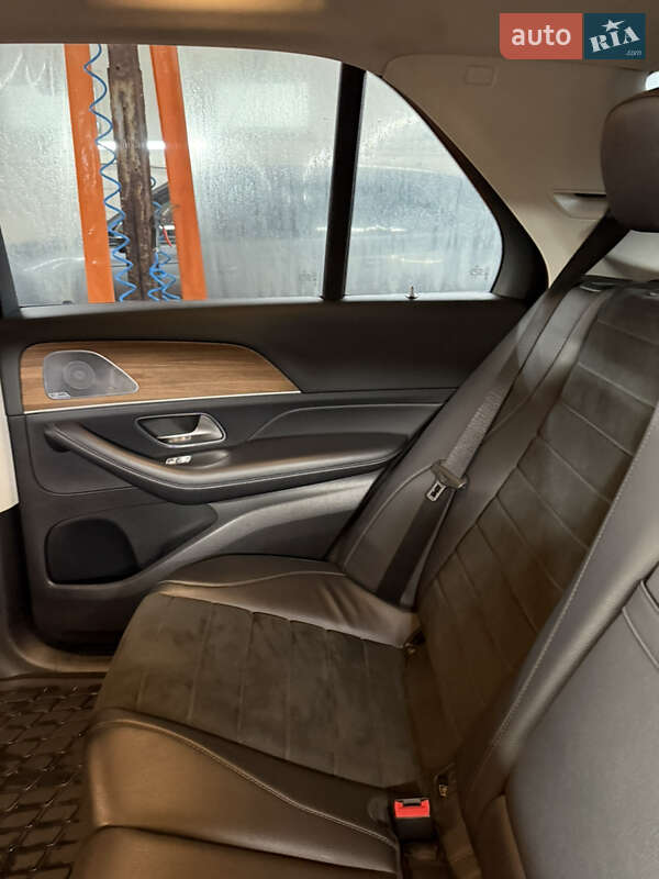 Позашляховик / Кросовер Mercedes-Benz GLE-Class 2019 в Полтаві фото 28 Позашляховик / Кросовер Mercedes-Benz GLE-Class 2019 в Полтаві