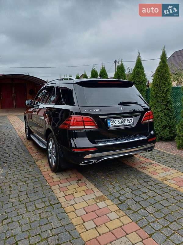 Внедорожник / Кроссовер Mercedes-Benz GLE-Class 2017 в Сарнах