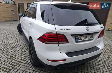 Внедорожник / Кроссовер Mercedes-Benz GLE-Class 2016 в 