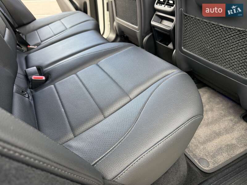 Внедорожник / Кроссовер Mercedes-Benz GLE-Class 2019 в Киеве