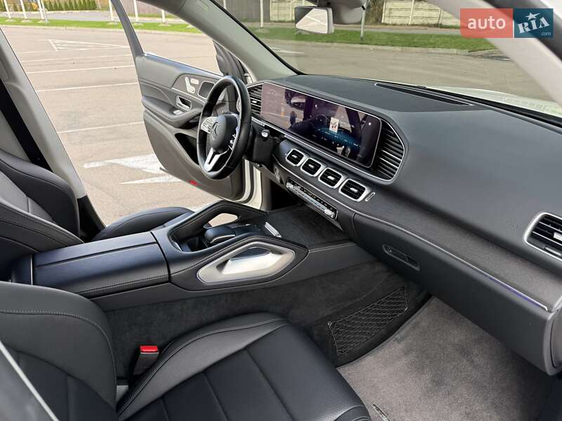 Внедорожник / Кроссовер Mercedes-Benz GLE-Class 2019 в Киеве