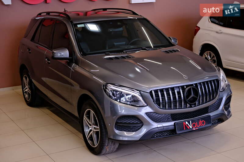 Внедорожник / Кроссовер Mercedes-Benz GLE-Class 2018 в Одессе фото 4 Внедорожник / Кроссовер Mercedes-Benz GLE-Class 2018 в Одессе