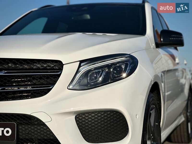 Внедорожник / Кроссовер Mercedes-Benz GLE-Class 2017 в Киеве фото 9 Внедорожник / Кроссовер Mercedes-Benz GLE-Class 2017 в Киеве