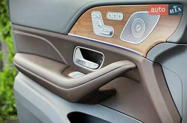 Внедорожник / Кроссовер Mercedes-Benz GLE-Class 2019 в 