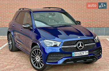 Внедорожник / Кроссовер Mercedes-Benz GLE-Class 2019 в 