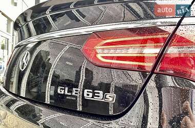 Внедорожник / Кроссовер Mercedes-Benz GLE-Class 2017 в 