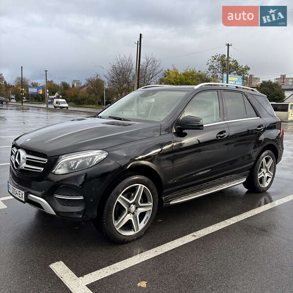 Внедорожник / Кроссовер Mercedes-Benz GLE-Class 2015 в Киеве фото 12 Внедорожник / Кроссовер Mercedes-Benz GLE-Class 2015 в Киеве