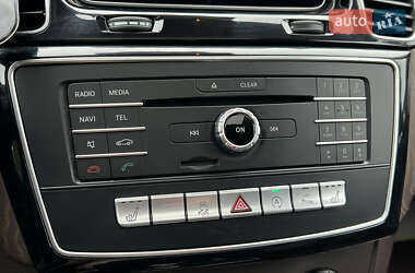 Позашляховик / Кросовер Mercedes-Benz GLE-Class 2015 в  фото 18 Позашляховик / Кросовер Mercedes-Benz GLE-Class 2015 в