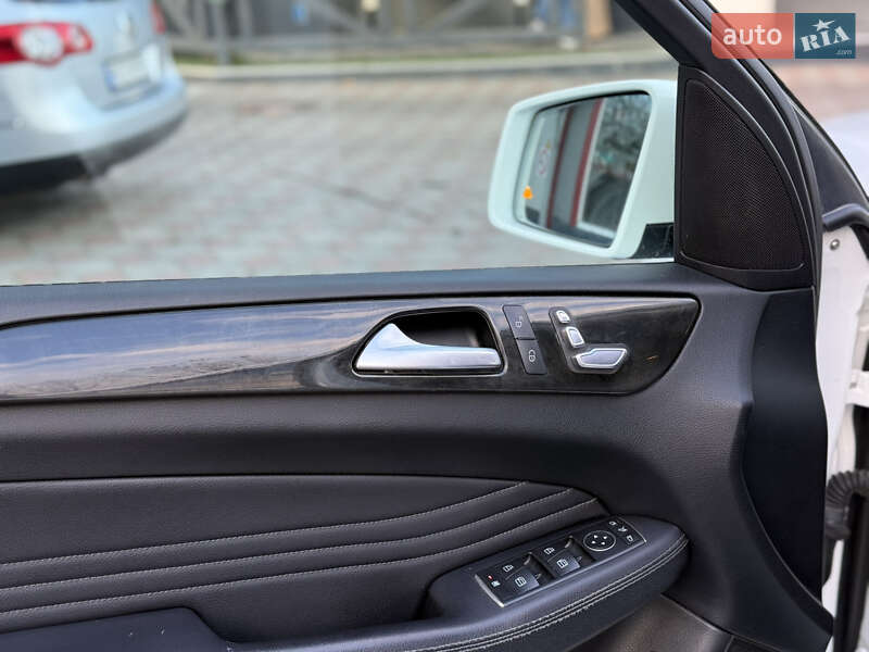 Внедорожник / Кроссовер Mercedes-Benz GLE-Class 2016 в Львове