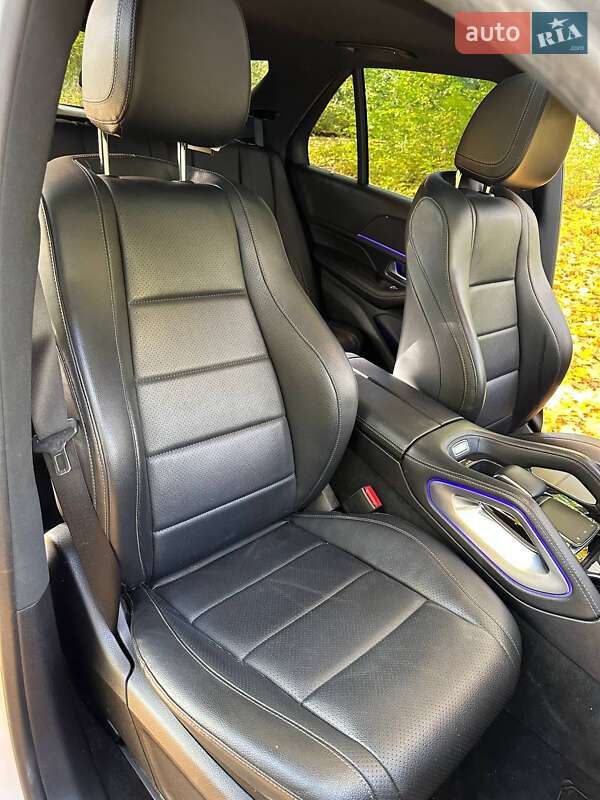Позашляховик / Кросовер Mercedes-Benz GLE-Class 2019 в Тернополі фото 30 Позашляховик / Кросовер Mercedes-Benz GLE-Class 2019 в Тернополі