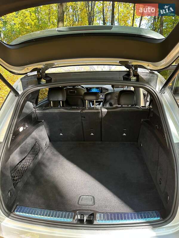 Позашляховик / Кросовер Mercedes-Benz GLE-Class 2019 в Тернополі фото 37 Позашляховик / Кросовер Mercedes-Benz GLE-Class 2019 в Тернополі