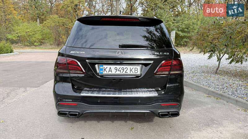 Внедорожник / Кроссовер Mercedes-Benz GLE-Class 2017 в Киеве