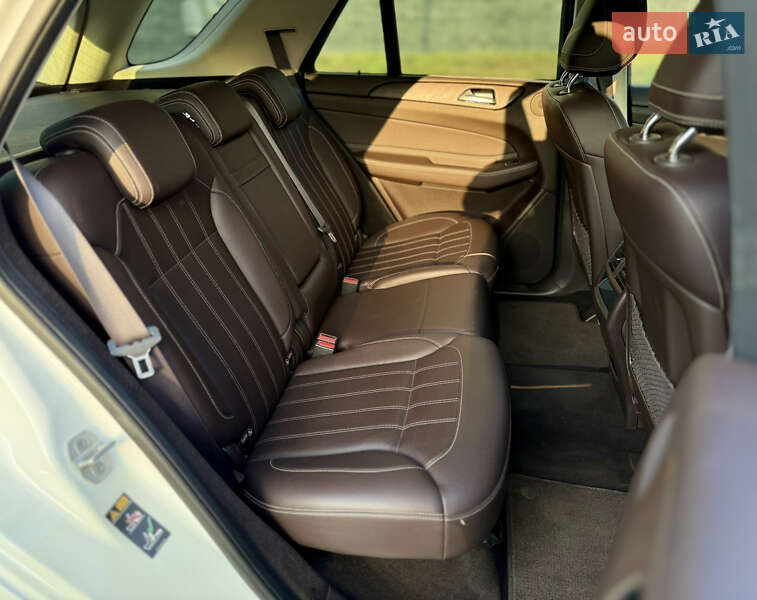 Внедорожник / Кроссовер Mercedes-Benz GLE-Class 2015 в Харькове