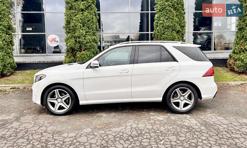 Внедорожник / Кроссовер Mercedes-Benz GLE-Class 2016 в Киеве фото 13 Внедорожник / Кроссовер Mercedes-Benz GLE-Class 2016 в Киеве