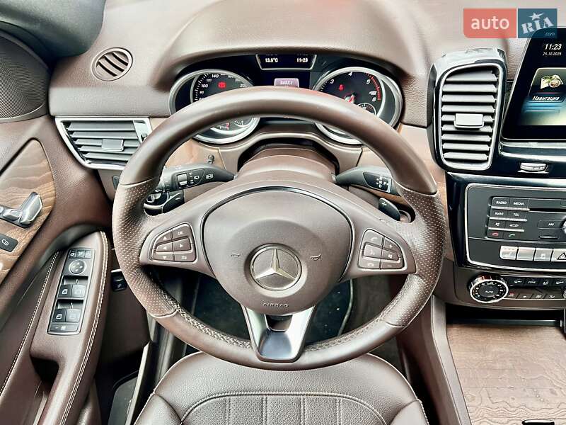 Внедорожник / Кроссовер Mercedes-Benz GLE-Class 2016 в Киеве фото 46 Внедорожник / Кроссовер Mercedes-Benz GLE-Class 2016 в Киеве
