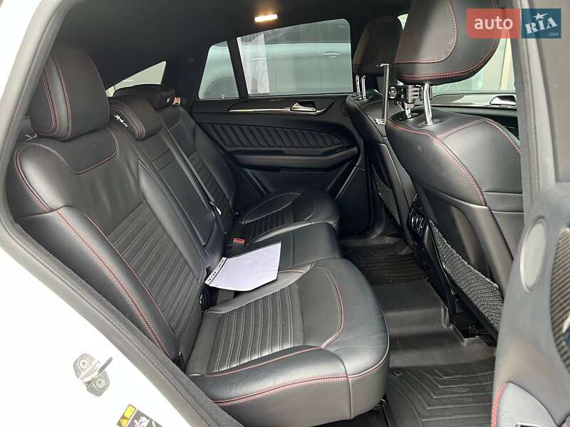 Позашляховик / Кросовер Mercedes-Benz GLE-Class 2017 в Києві фото 15 Позашляховик / Кросовер Mercedes-Benz GLE-Class 2017 в Києві