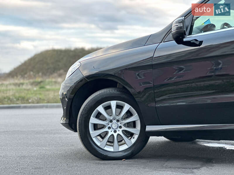 Позашляховик / Кросовер Mercedes-Benz GLE-Class 2016 в Вінниці фото 15 Позашляховик / Кросовер Mercedes-Benz GLE-Class 2016 в Вінниці