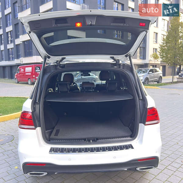 Внедорожник / Кроссовер Mercedes-Benz GLE-Class 2017 в Ивано-Франковске фото 14 Внедорожник / Кроссовер Mercedes-Benz GLE-Class 2017 в Ивано-Франковске