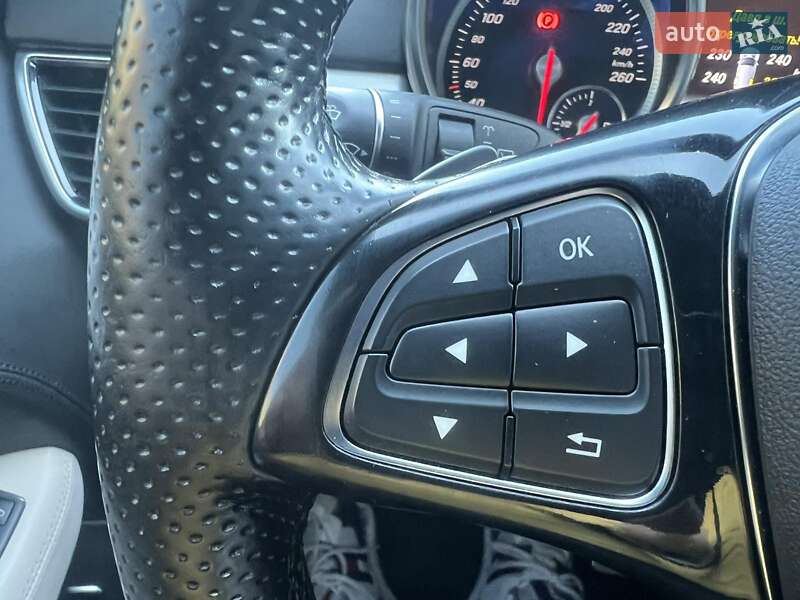 Внедорожник / Кроссовер Mercedes-Benz GLE-Class 2018 в Киеве