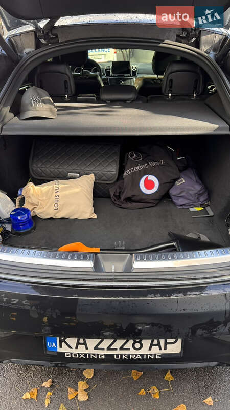 Внедорожник / Кроссовер Mercedes-Benz GLE-Class 2016 в Киеве фото 8 Внедорожник / Кроссовер Mercedes-Benz GLE-Class 2016 в Киеве