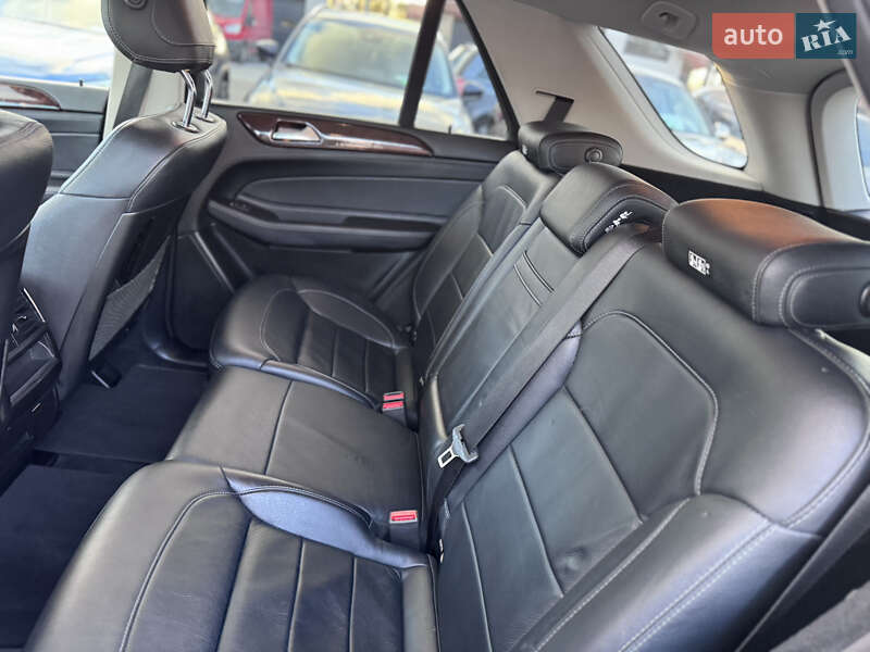 Внедорожник / Кроссовер Mercedes-Benz GLE-Class 2016 в Ивано-Франковске фото 39 Внедорожник / Кроссовер Mercedes-Benz GLE-Class 2016 в Ивано-Франковске