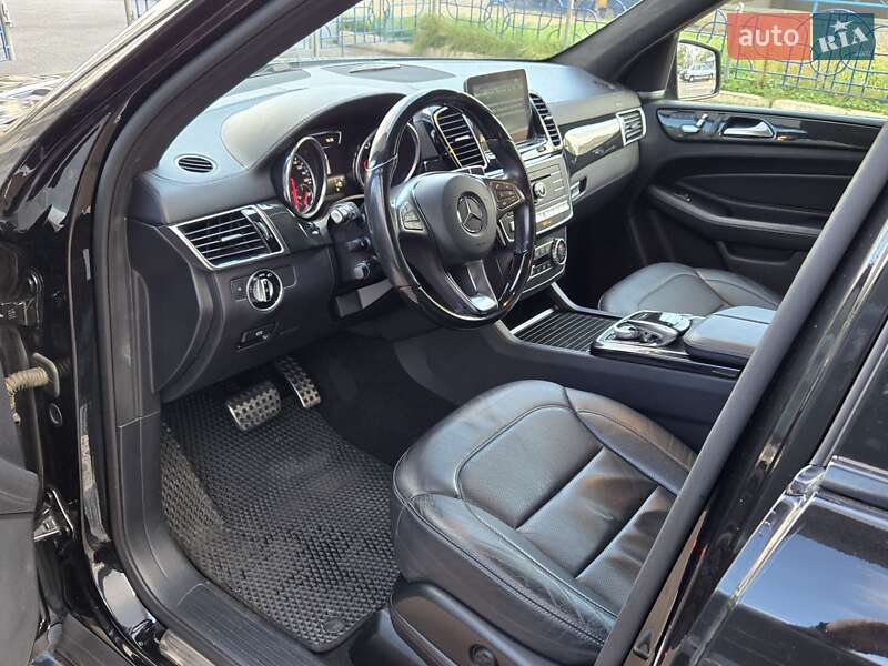 Позашляховик / Кросовер Mercedes-Benz GLE-Class 2017 в Києві фото 10 Позашляховик / Кросовер Mercedes-Benz GLE-Class 2017 в Києві