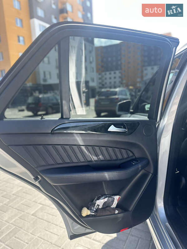 Позашляховик / Кросовер Mercedes-Benz GLE-Class 2016 в Черкасах