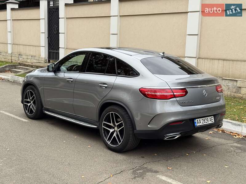Внедорожник / Кроссовер Mercedes-Benz GLE-Class 2016 в Киеве фото 7 Внедорожник / Кроссовер Mercedes-Benz GLE-Class 2016 в Киеве