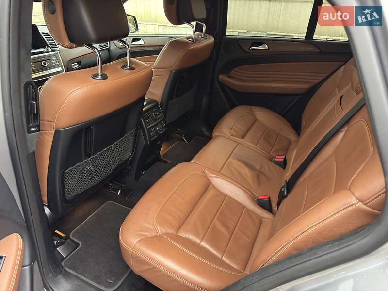 Внедорожник / Кроссовер Mercedes-Benz GLE-Class 2016 в Киеве фото 19 Внедорожник / Кроссовер Mercedes-Benz GLE-Class 2016 в Киеве