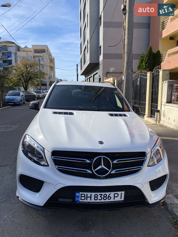 Позашляховик / Кросовер Mercedes-Benz GLE-Class 2017 в Одесі фото Позашляховик / Кросовер Mercedes-Benz GLE-Class 2017 в Одесі