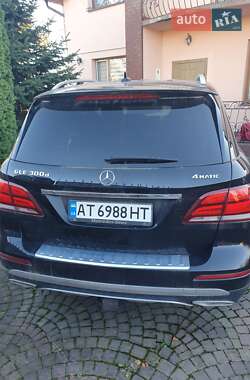 Внедорожник / Кроссовер Mercedes-Benz GLE-Class 2015 в Ивано-Франковске