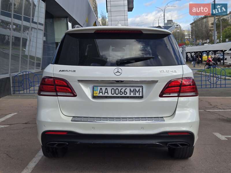 Внедорожник / Кроссовер Mercedes-Benz GLE-Class 2018 в Киеве фото 6 Внедорожник / Кроссовер Mercedes-Benz GLE-Class 2018 в Киеве