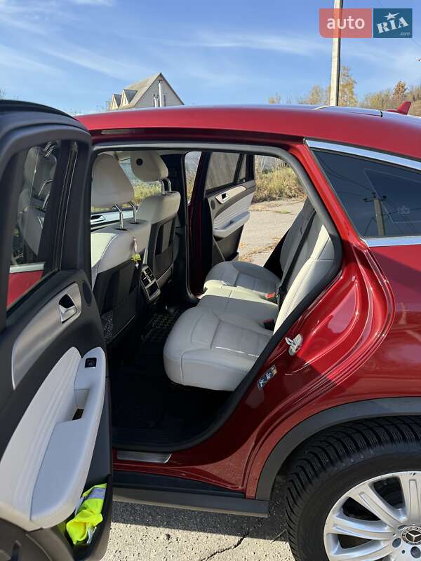 Внедорожник / Кроссовер Mercedes-Benz GLE-Class 2017 в Киеве