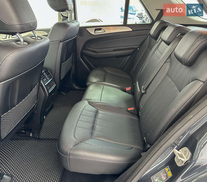Позашляховик / Кросовер Mercedes-Benz GLE-Class 2015 в Львові фото 11 Позашляховик / Кросовер Mercedes-Benz GLE-Class 2015 в Львові