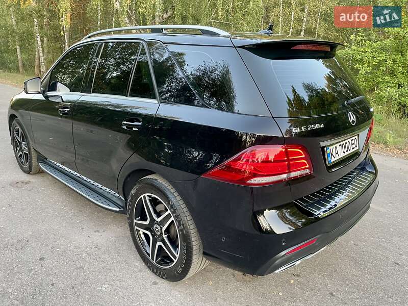 Позашляховик / Кросовер Mercedes-Benz GLE-Class 2016 в Києві