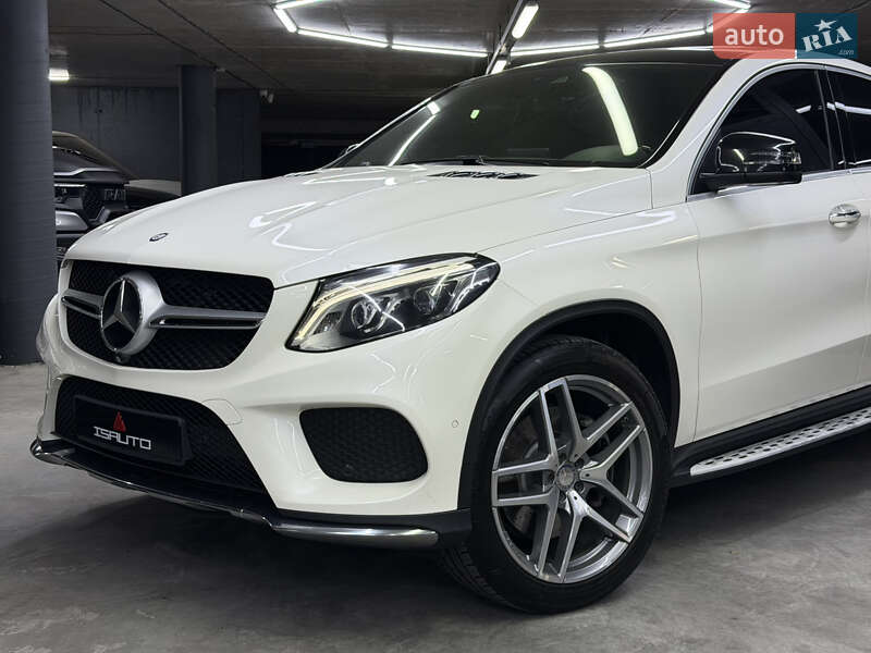Позашляховик / Кросовер Mercedes-Benz GLE-Class 2015 в Одесі