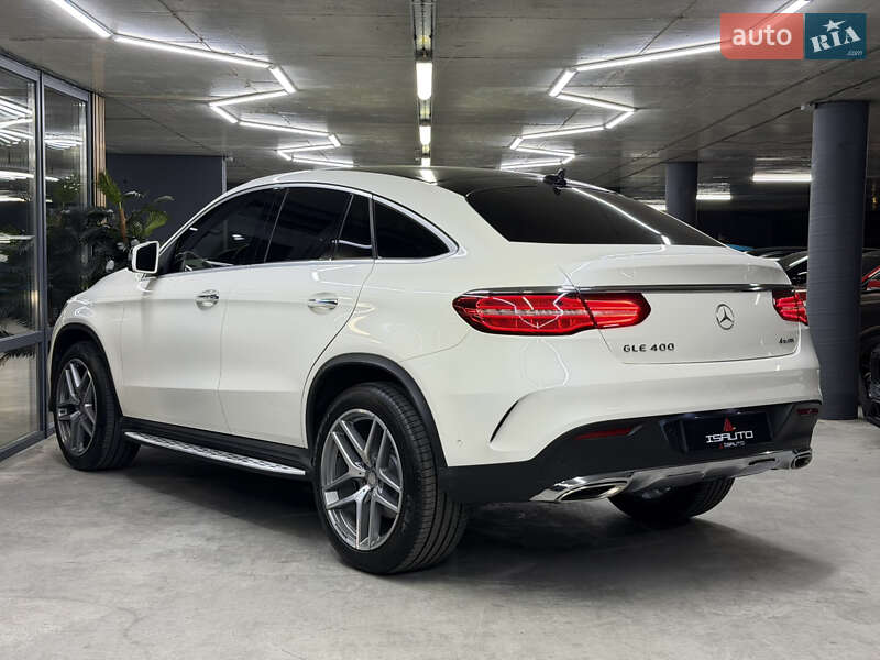 Позашляховик / Кросовер Mercedes-Benz GLE-Class 2015 в Одесі