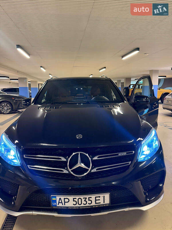 Внедорожник / Кроссовер Mercedes-Benz GLE-Class 2017 в Киеве