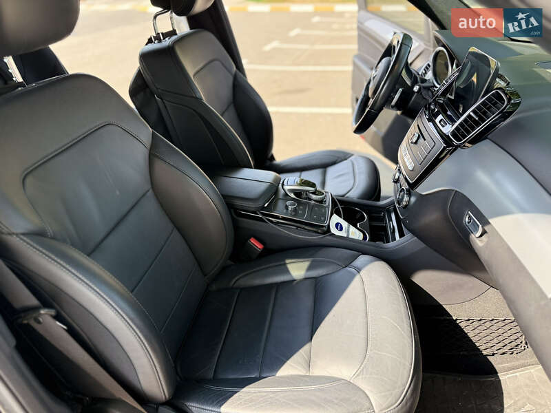 Позашляховик / Кросовер Mercedes-Benz GLE-Class 2017 в Києві