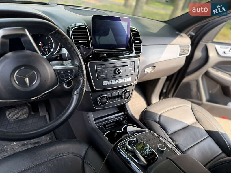 Позашляховик / Кросовер Mercedes-Benz GLE-Class 2017 в Києві