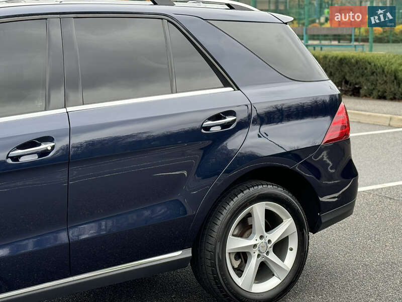 Внедорожник / Кроссовер Mercedes-Benz GLE-Class 2016 в Харькове